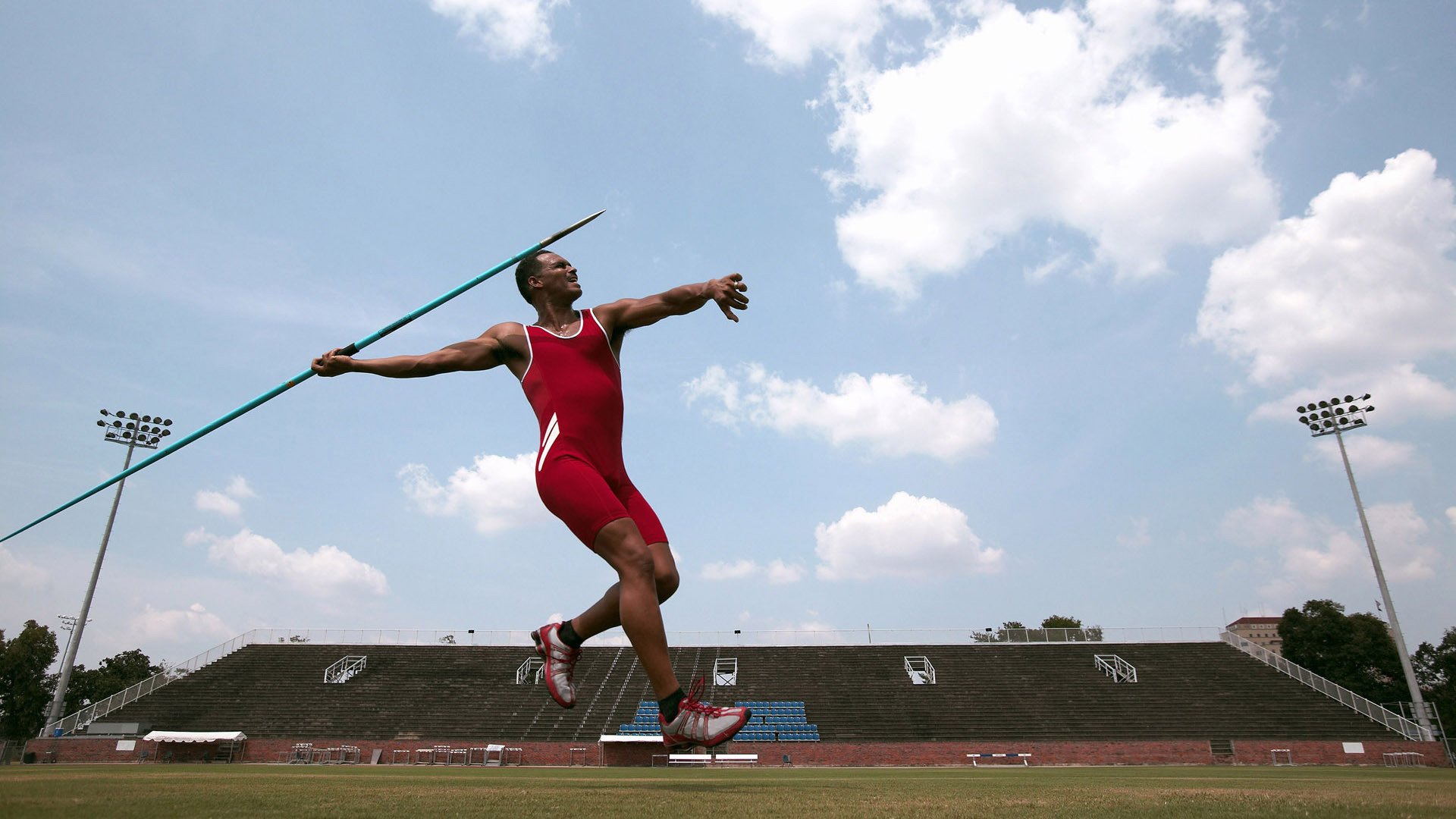 开云体育中国-文班亚马的审判日，东决G6，他用雷霆之速终结了马刺时代