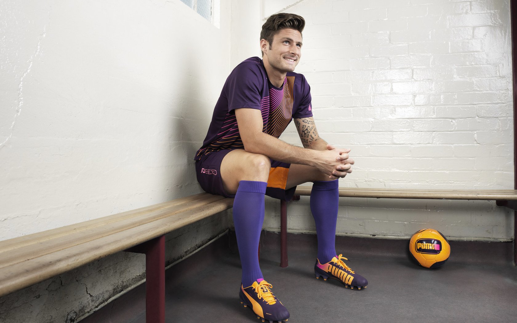 德布劳内爆发撕裂防线,乌拉圭悄然带走摩纳哥明珠